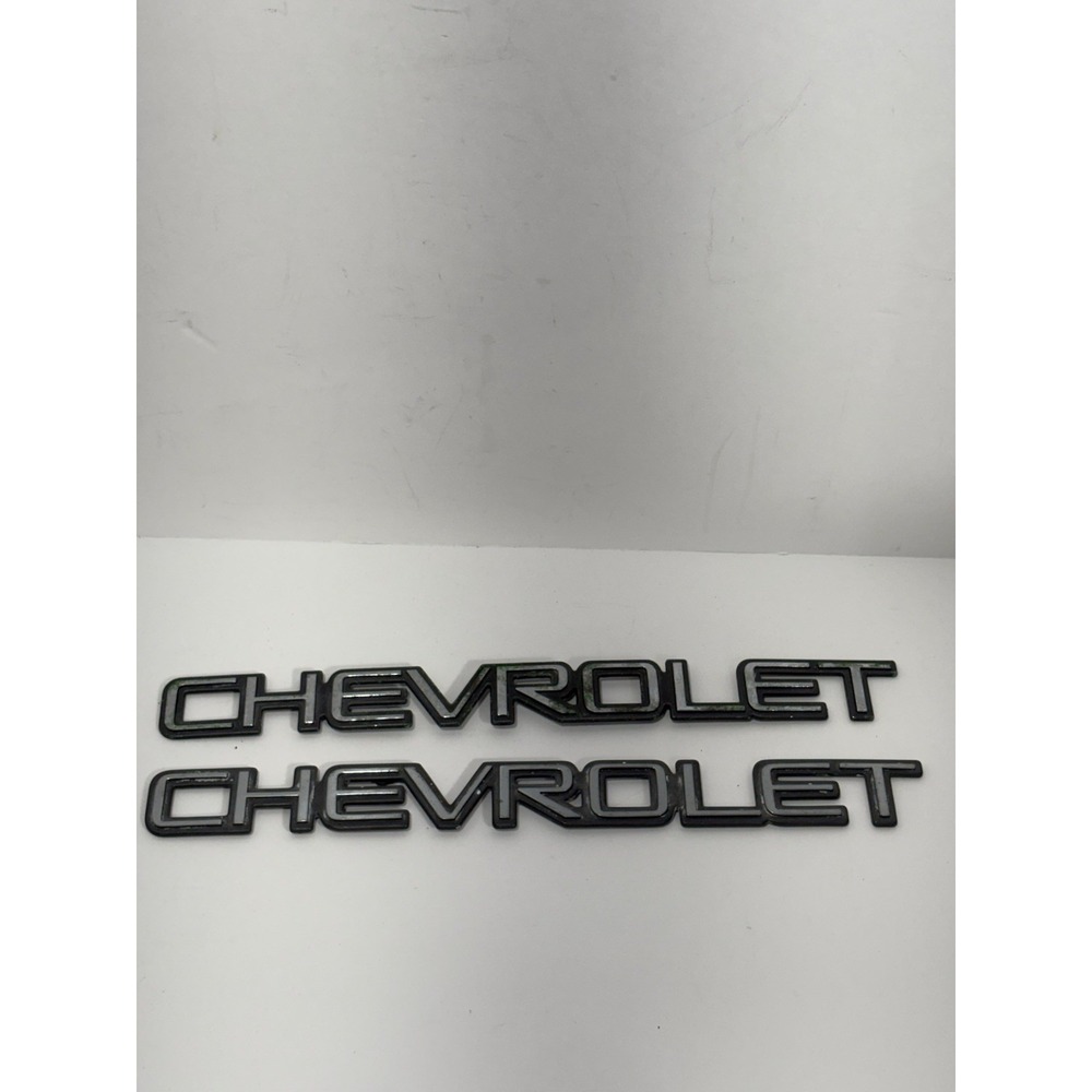 2x 1998-2006 Chevrolet Express‎ Tahoe Tailgate Trunk Emblem 15998983 OEM Pair #5